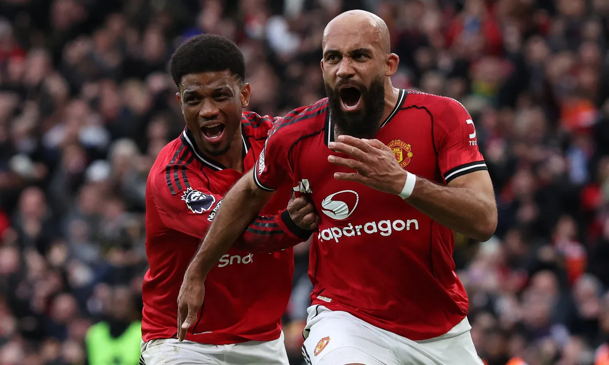 Man Utd lợi hại thế nào với bài phạt góc trả ngược tuyến hai?