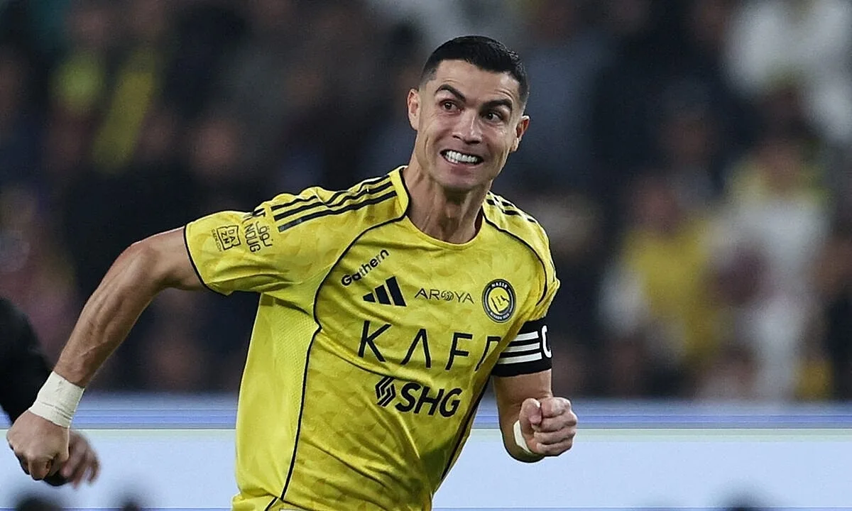 Vì sao Ronaldo đình công ở Al Nassr?